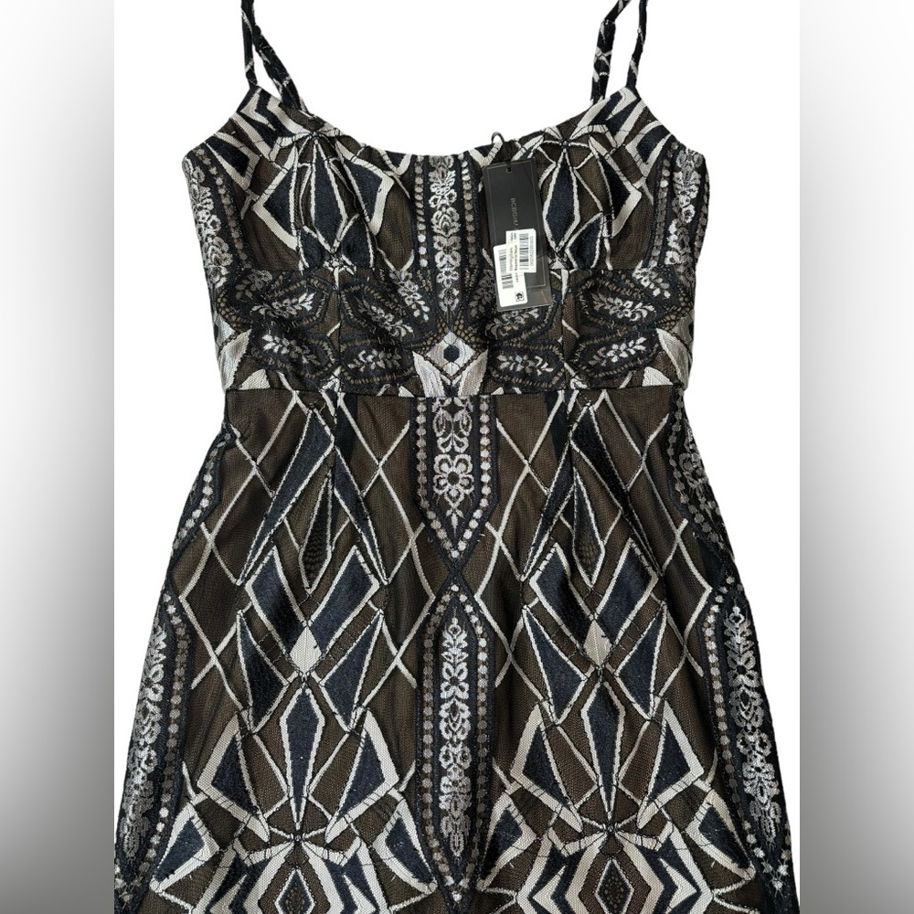 NWT BCBGMAXAZRIA Alese Floral Geometric Pattern Midi Dress - Picture 3 of 10